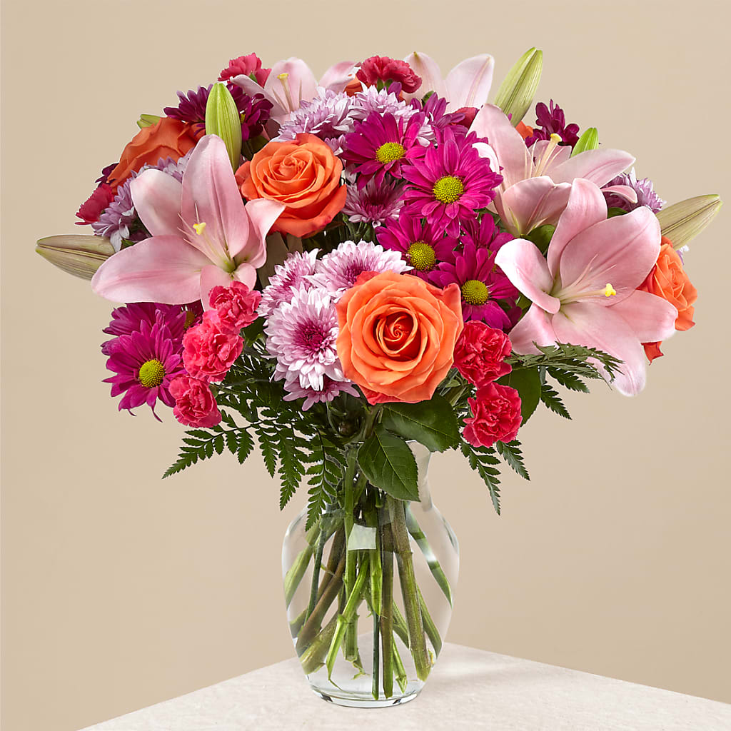 Light of My Life Bouquet – LEE'S FLORIST & GREENHOUSE, Center Line MI
