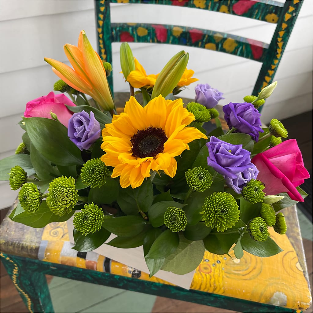 Best Day Box Bouquet – LEE'S FLORIST & GREENHOUSE, Center Line MI