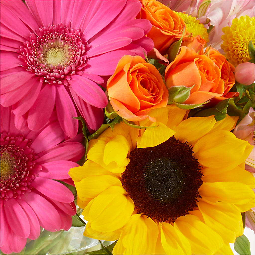 Florist Original Mixed Bouquet – LEE'S FLORIST & GREENHOUSE, Center Line MI