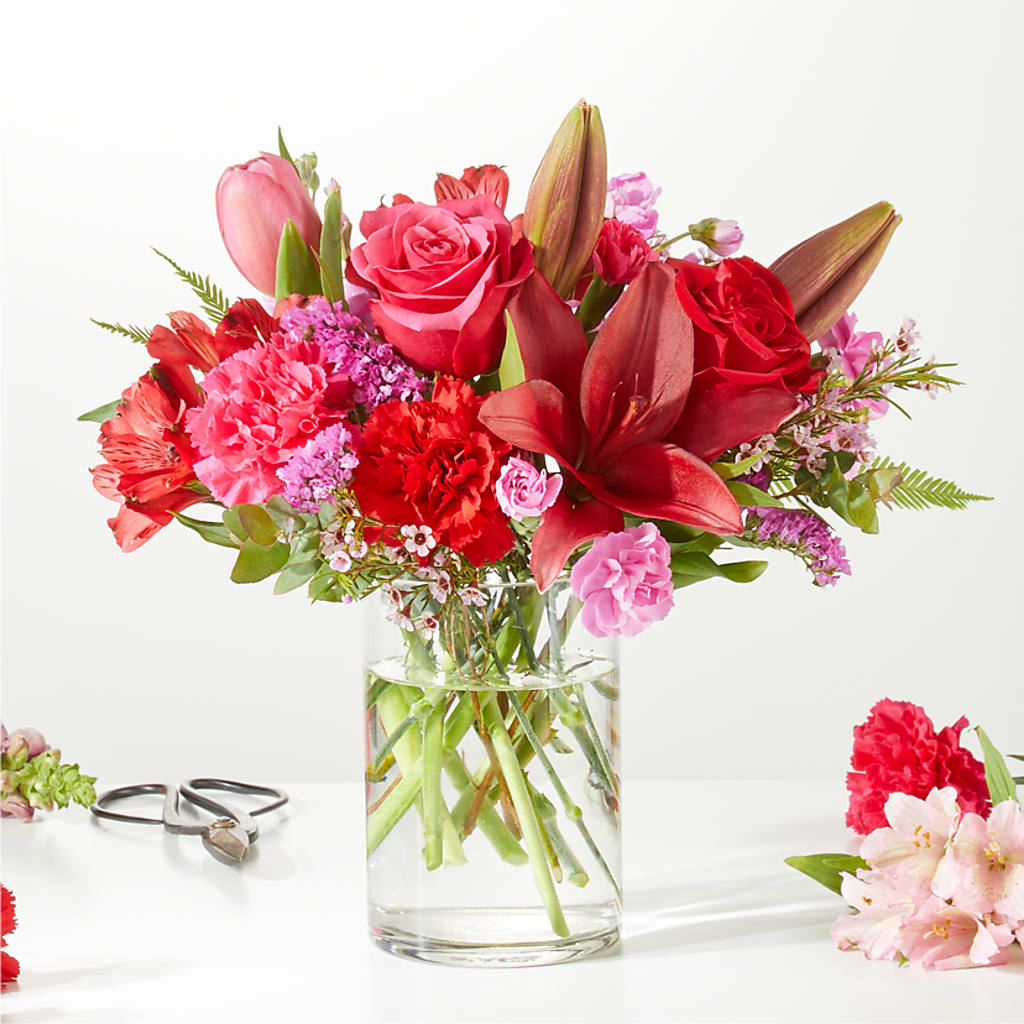 Together Forever - A Florist Original – LEE'S FLORIST & GREENHOUSE, Center Line MI