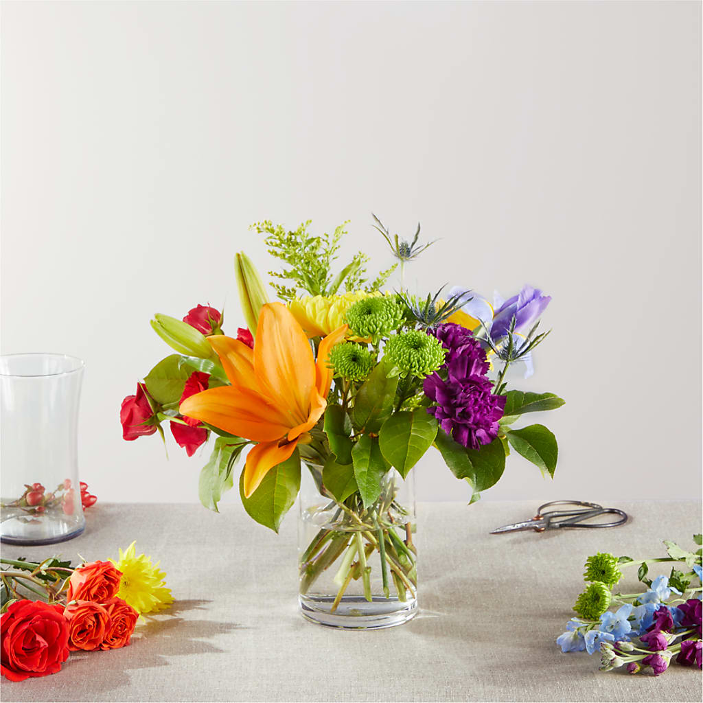 Summer Spectra - A Florist Original – LEE'S FLORIST & GREENHOUSE, Center Line MI