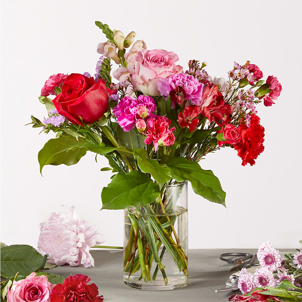 Regal Jewel – A Florist Original – LEE'S FLORIST & GREENHOUSE, Center Line MI
