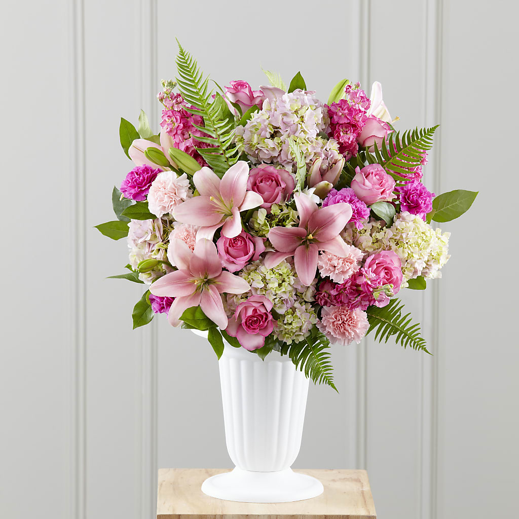 Never-Ending Love Arrangement – LEE'S FLORIST & GREENHOUSE, Center Line MI