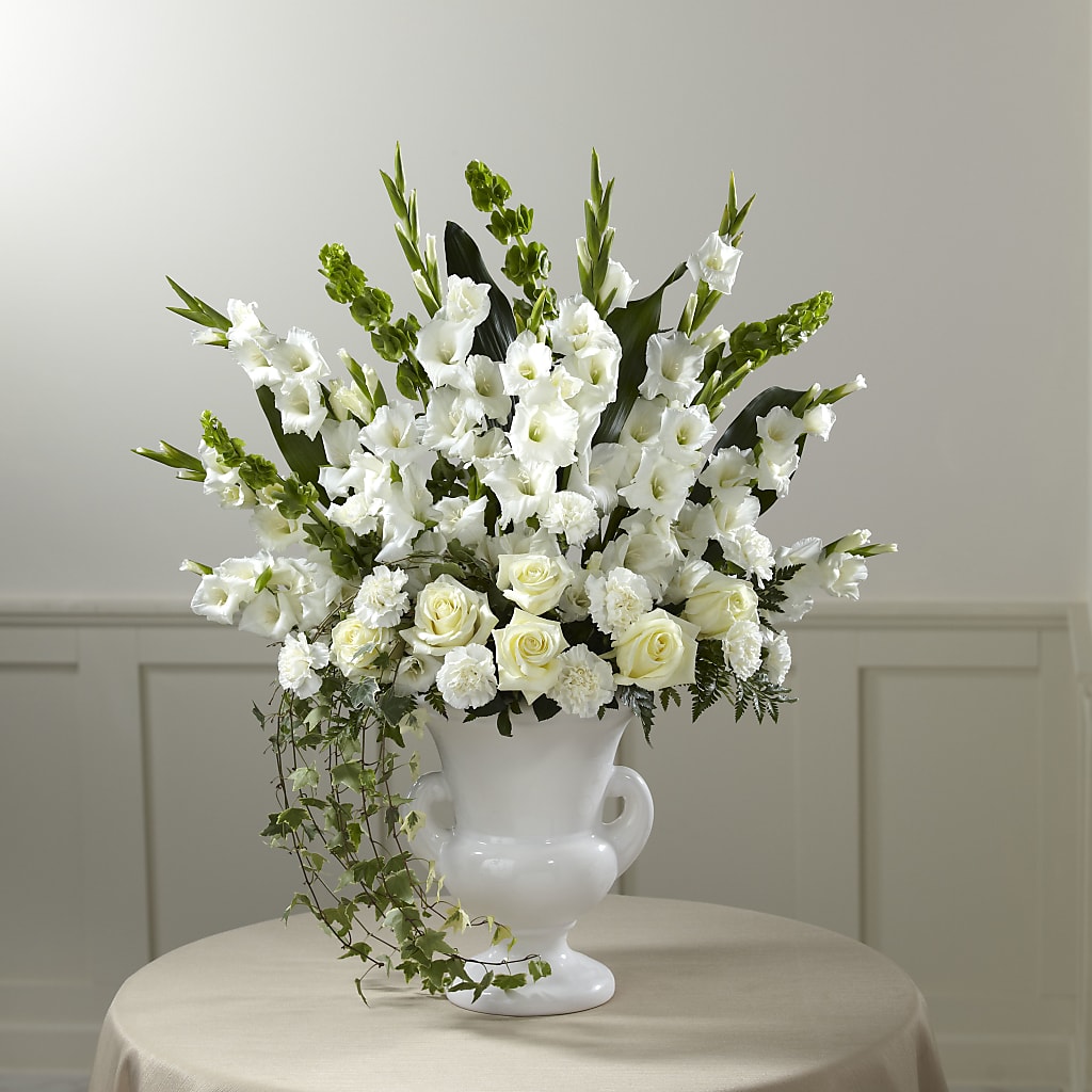 Fond Reflections Arrangement – LEE'S FLORIST & GREENHOUSE, Center Line MI