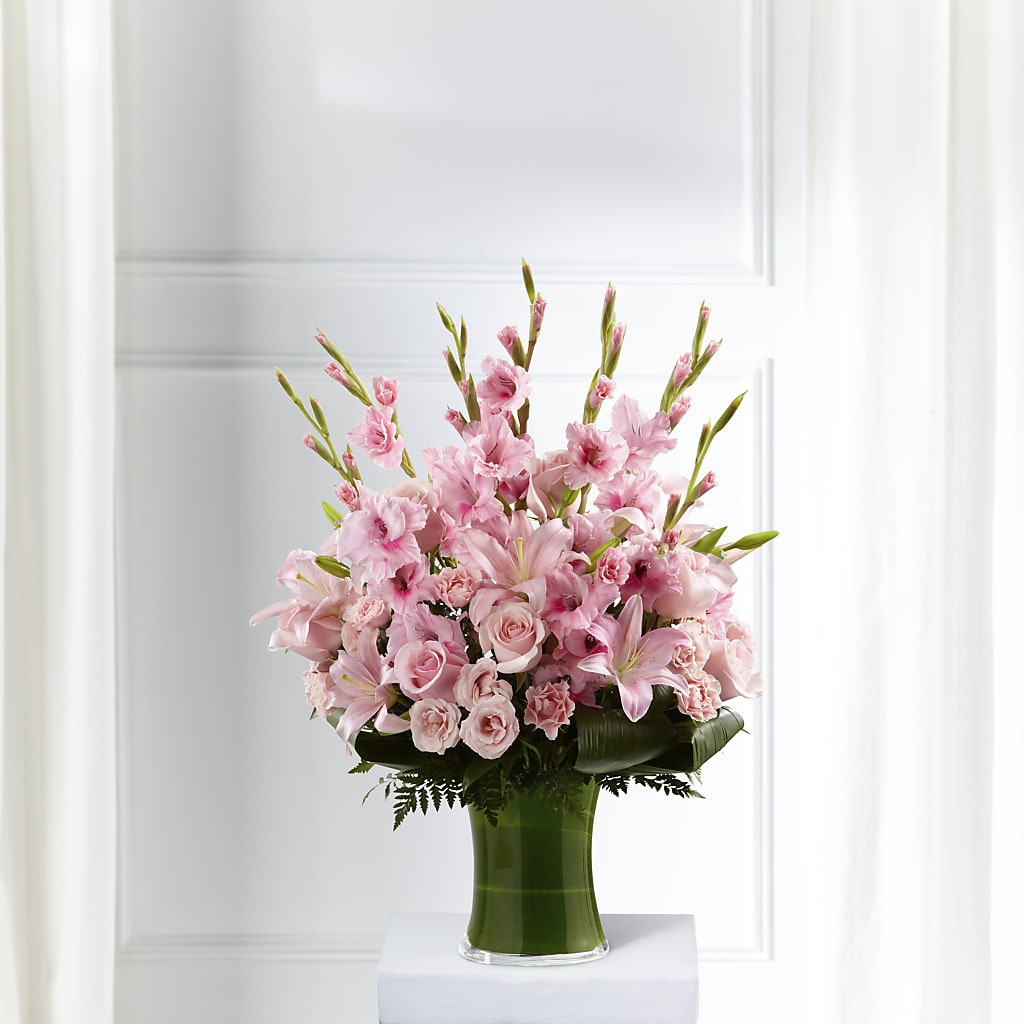 Lovely Tribute Bouquet – LEE'S FLORIST & GREENHOUSE, Center Line MI