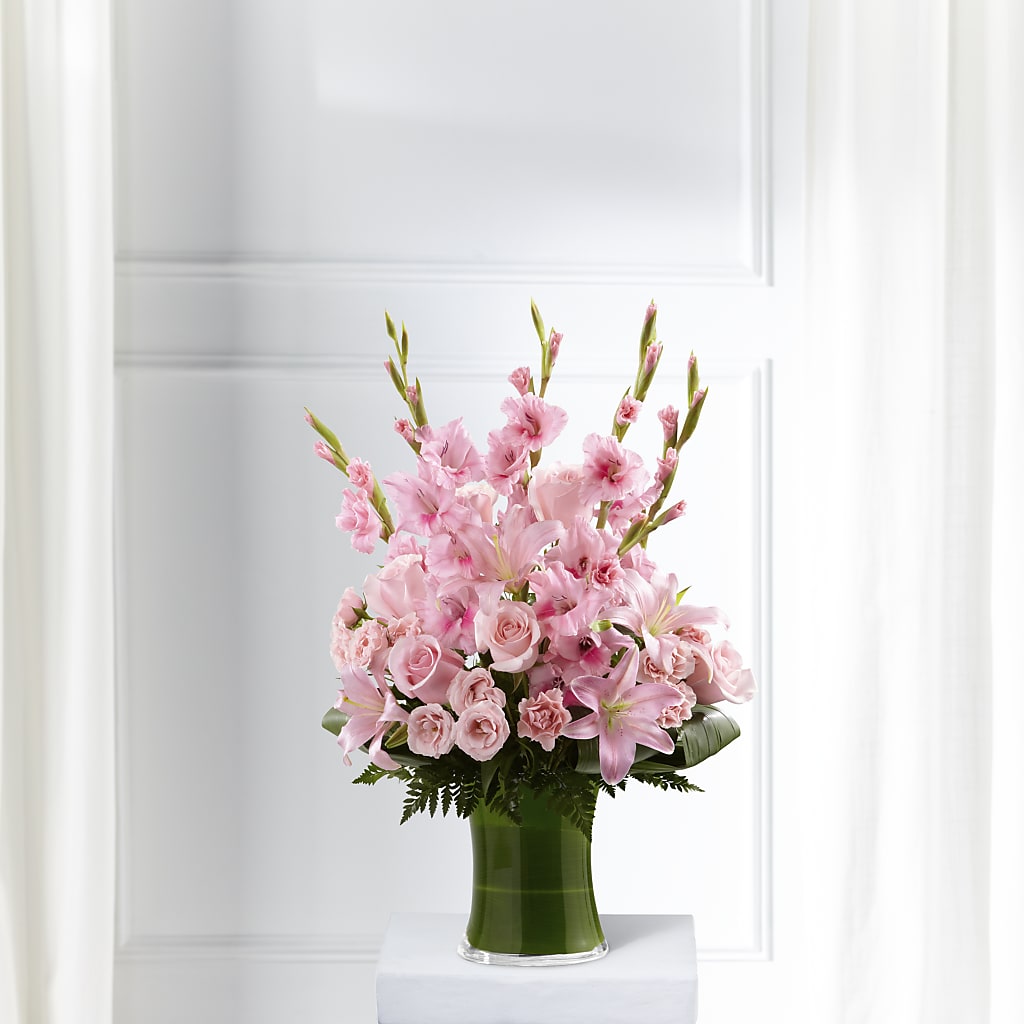 Lovely Tribute Bouquet – LEE'S FLORIST & GREENHOUSE, Center Line MI