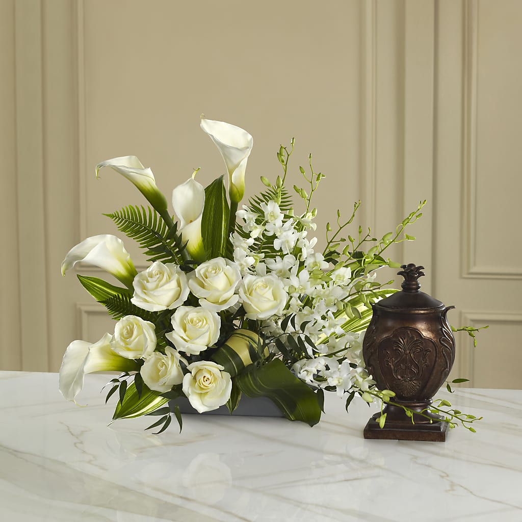 At Peace Arrangement – LEE'S FLORIST & GREENHOUSE, Center Line MI
