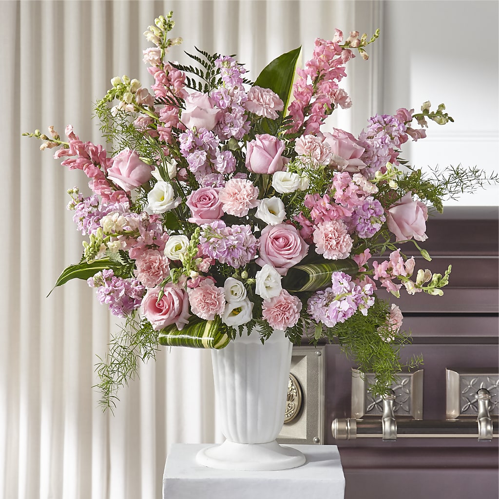Divine Comfort Arrangement – LEE'S FLORIST & GREENHOUSE, Center Line MI