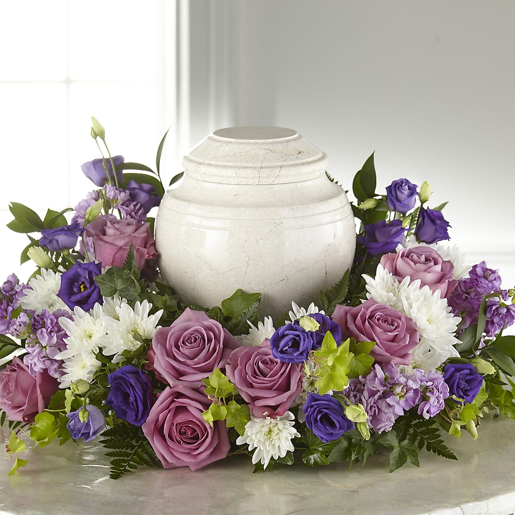 Blooming Sympathy Cremation Adornment – LEE'S FLORIST & GREENHOUSE, Center Line MI