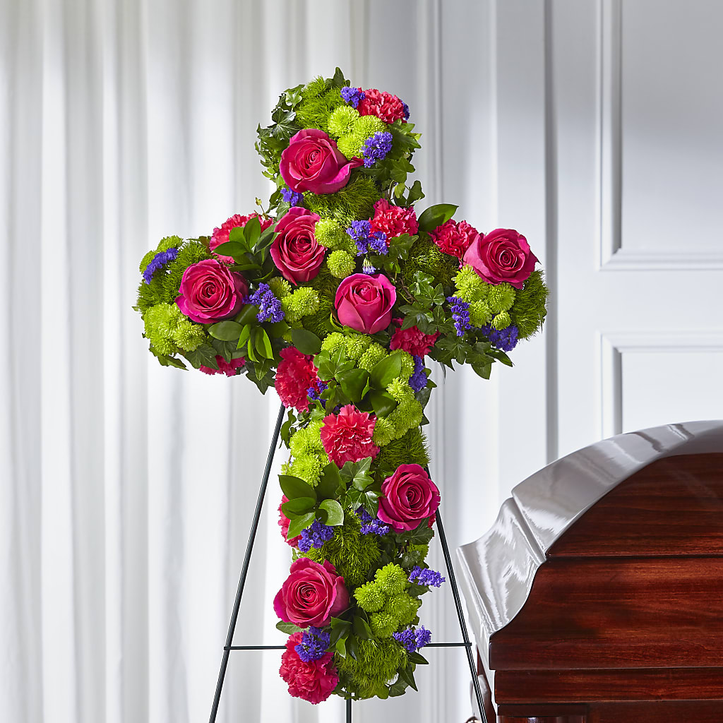 Tribute Rose Floral Cross – LEE'S FLORIST & GREENHOUSE, Center Line MI