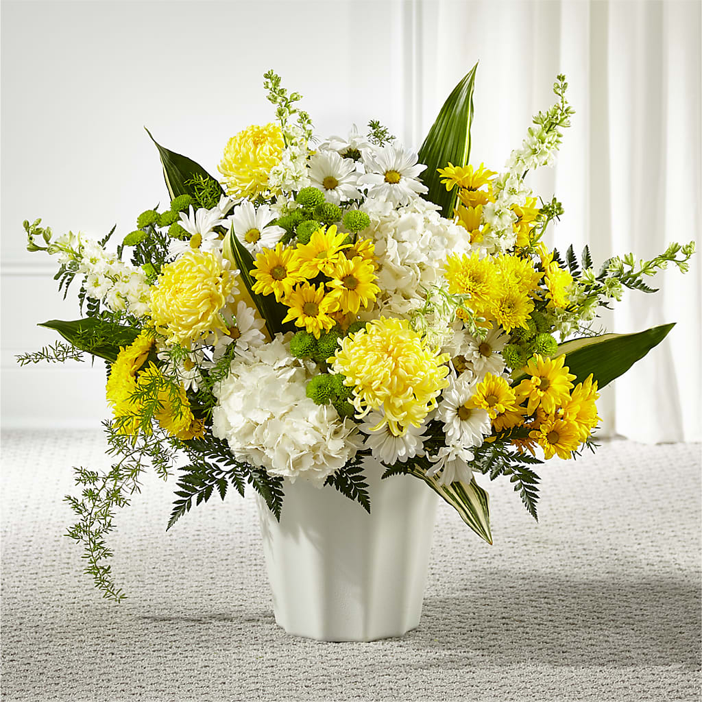 Unity & Grace Floor Basket – LEE'S FLORIST & GREENHOUSE, Center Line MI