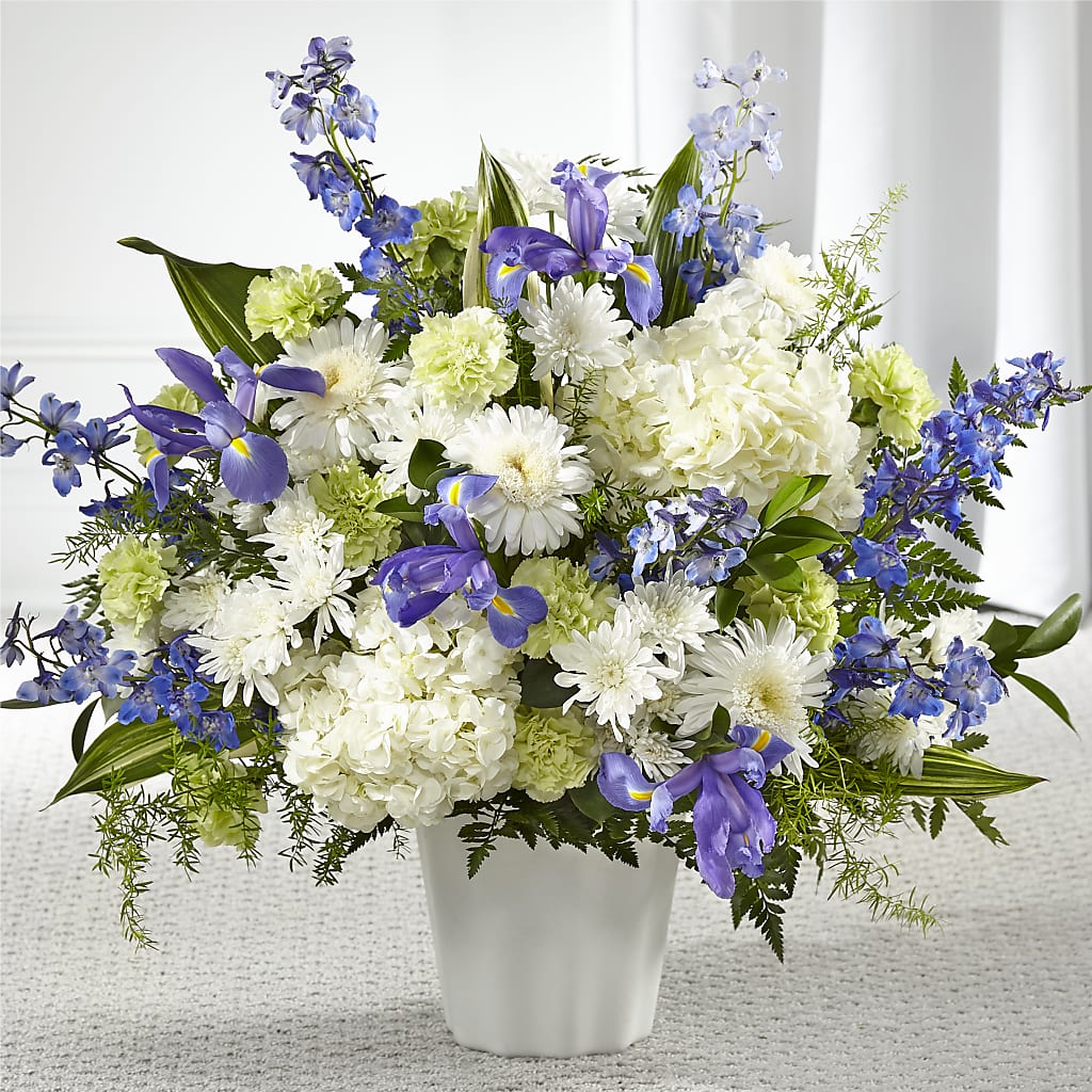 Soft Serenity Floor Basket – LEE'S FLORIST & GREENHOUSE, Center Line MI