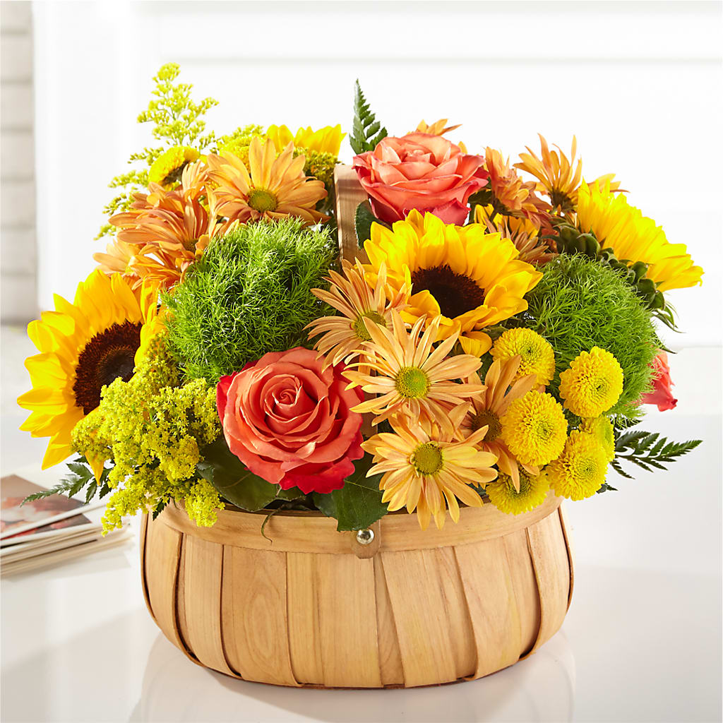 Harvest Sunflower Basket – LEE'S FLORIST & GREENHOUSE, Center Line MI