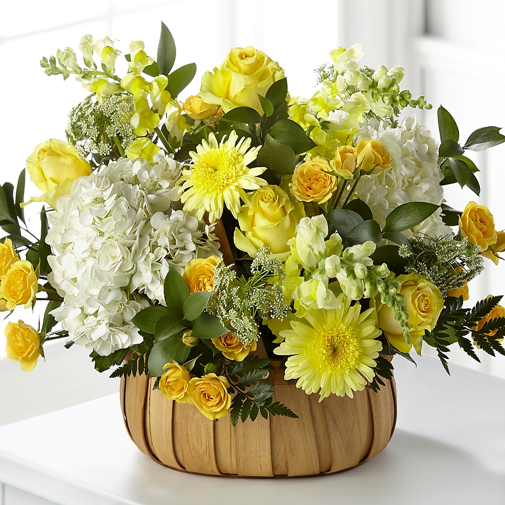 Rustic Remembrance Basket – LEE'S FLORIST & GREENHOUSE, Center Line MI