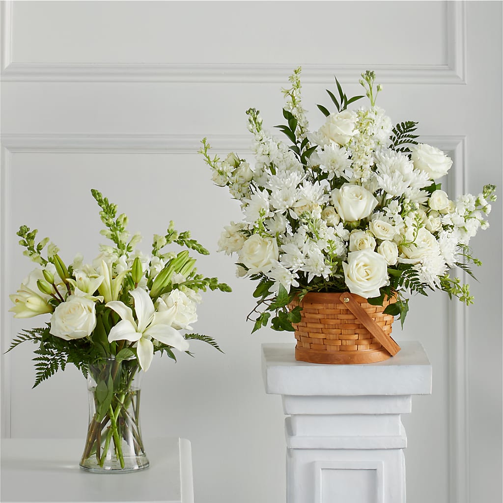 Sincerest Condolences Bundles – LEE'S FLORIST & GREENHOUSE, Center Line MI