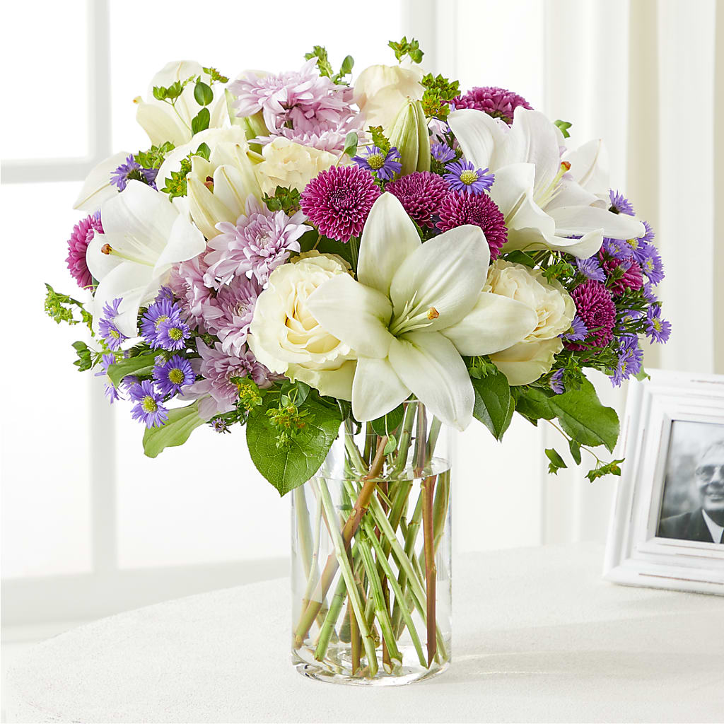 Wishing Peace Bouquet – LEE'S FLORIST & GREENHOUSE, Center Line MI