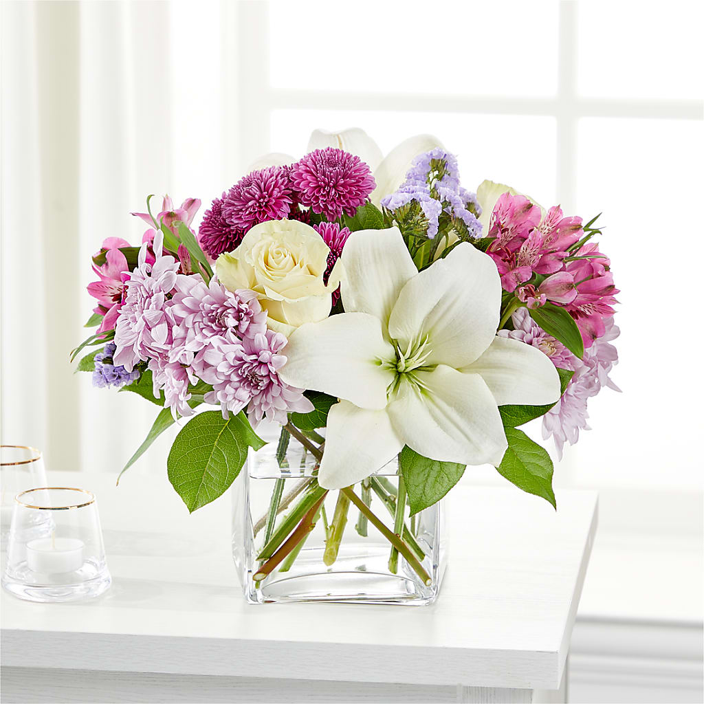 Cared For Bouquet – LEE'S FLORIST & GREENHOUSE, Center Line MI