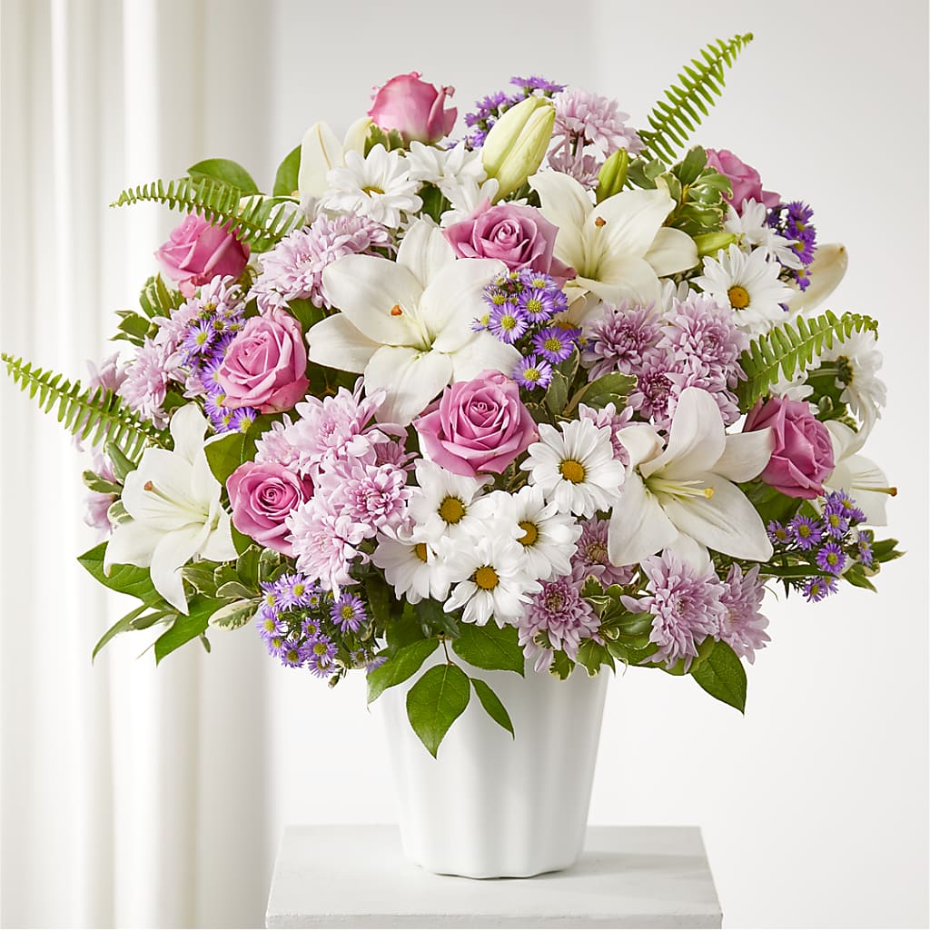 Warmest Thoughts Tabletop Basket – LEE'S FLORIST & GREENHOUSE, Center Line MI
