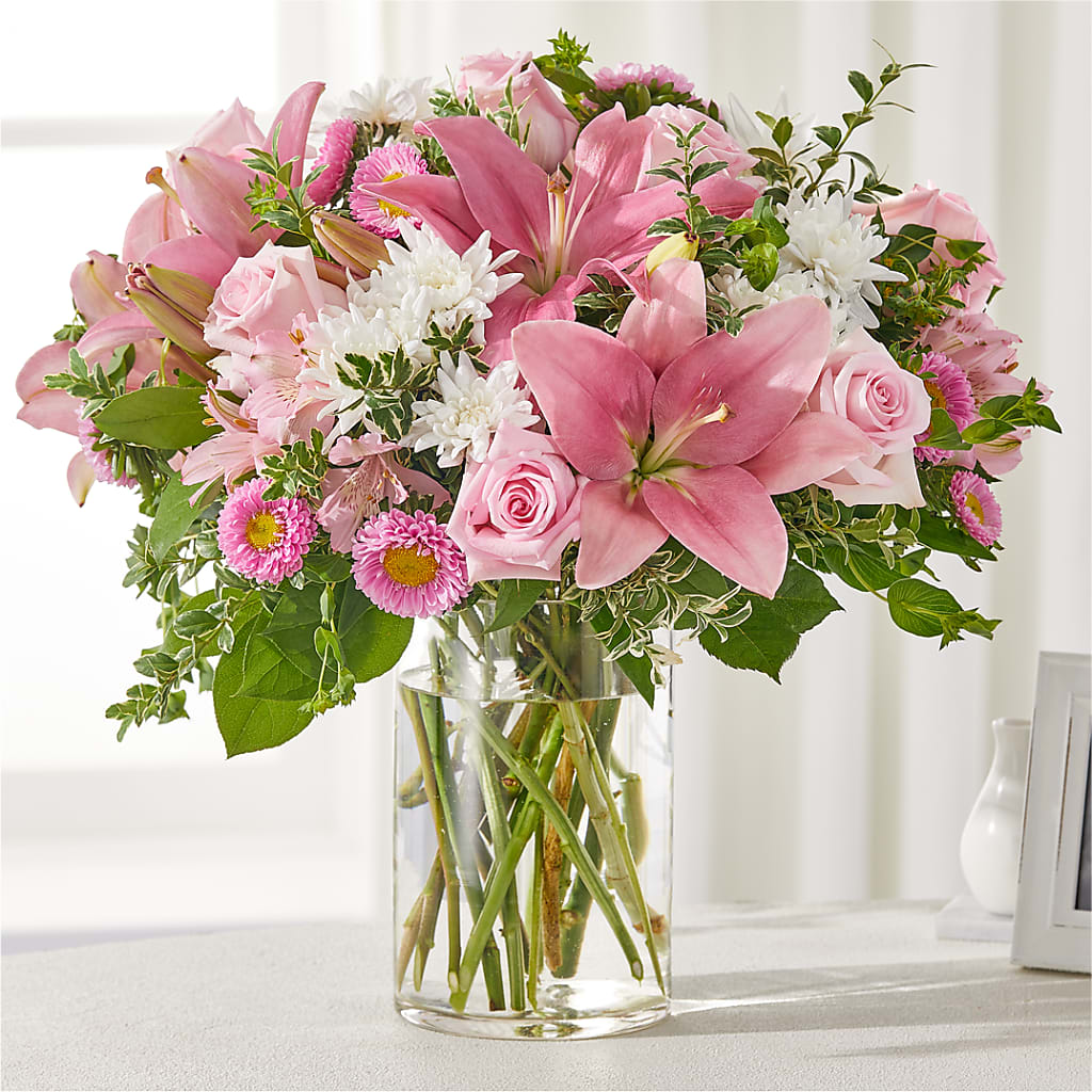 Healing Hug Bouquet – LEE'S FLORIST & GREENHOUSE, Center Line MI