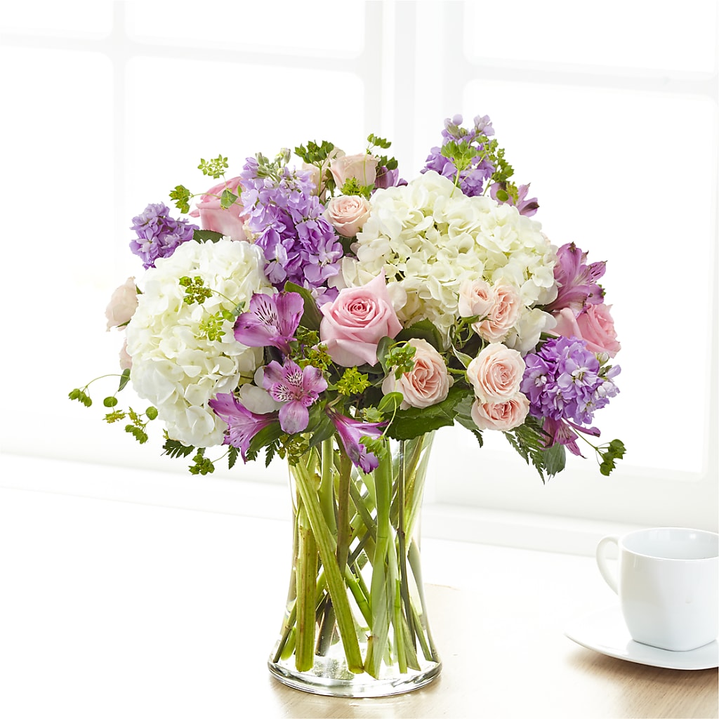 Shared Sentiment Bouquet – LEE'S FLORIST & GREENHOUSE, Center Line MI