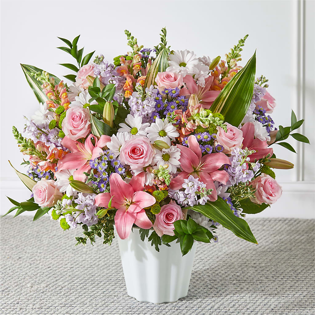 Abundant Compassion Floor Basket – LEE'S FLORIST & GREENHOUSE, Center Line MI