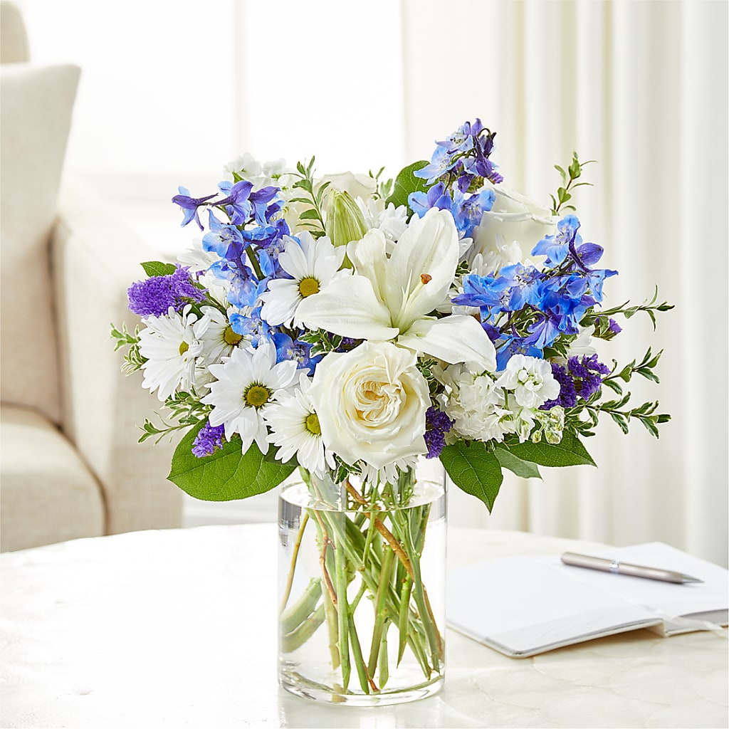 Soothing Scents Bouquet – LEE'S FLORIST & GREENHOUSE, Center Line MI