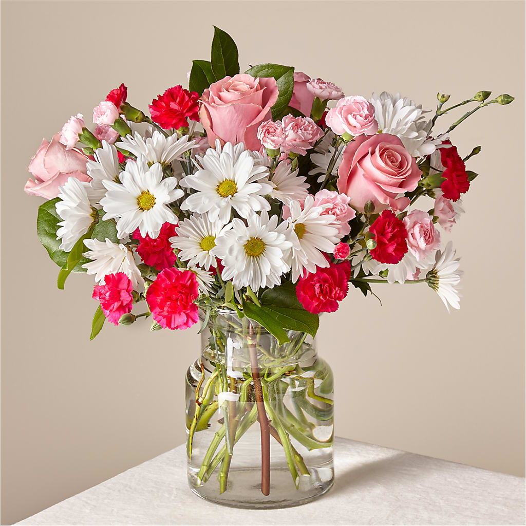 Sweet Surprises® Bouquet – LEE'S FLORIST & GREENHOUSE, Center Line MI