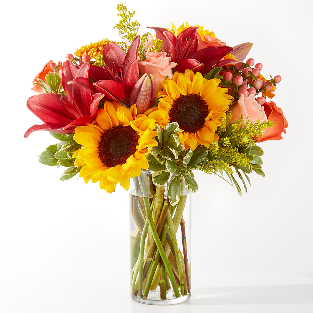 Acorn Lane Bouquet – LEE'S FLORIST & GREENHOUSE, Center Line MI