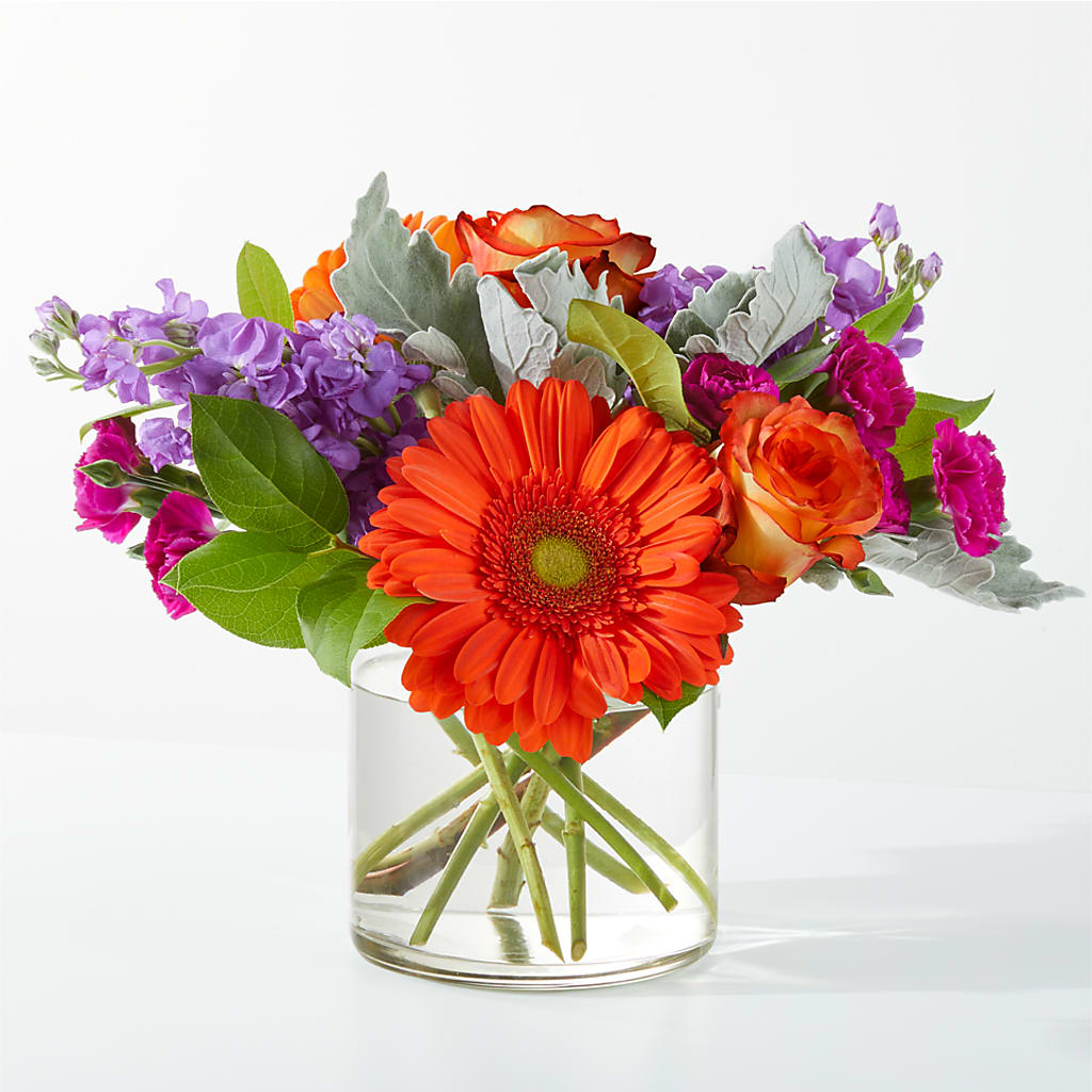 Sangria Bouquet – LEE'S FLORIST & GREENHOUSE, Center Line MI