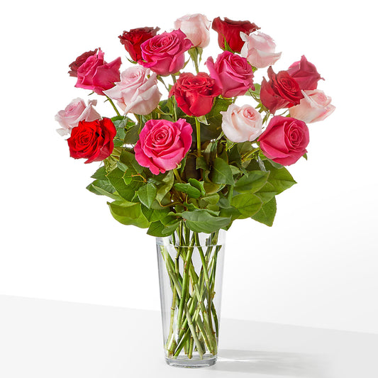 Charming Rose Bouquet – LEE'S FLORIST & GREENHOUSE, Center Line MI