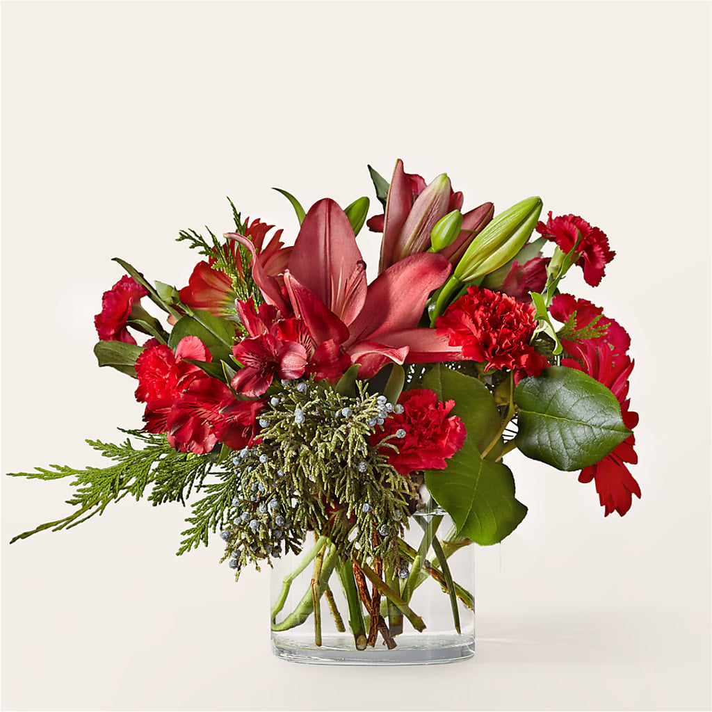 Friendsmas Bouquet – LEE'S FLORIST & GREENHOUSE, Center Line MI