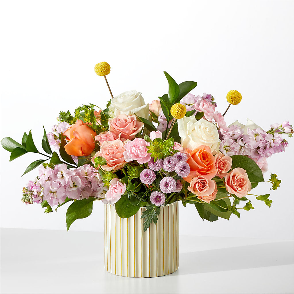 French Market Bouquet with Ivory Vase – LEE'S FLORIST & GREENHOUSE, Center Line MI