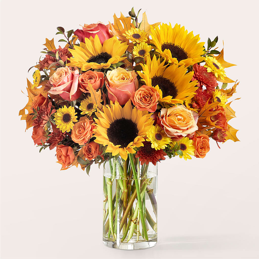 Fluttering Foliage Bouquet – LEE'S FLORIST & GREENHOUSE, Center Line MI