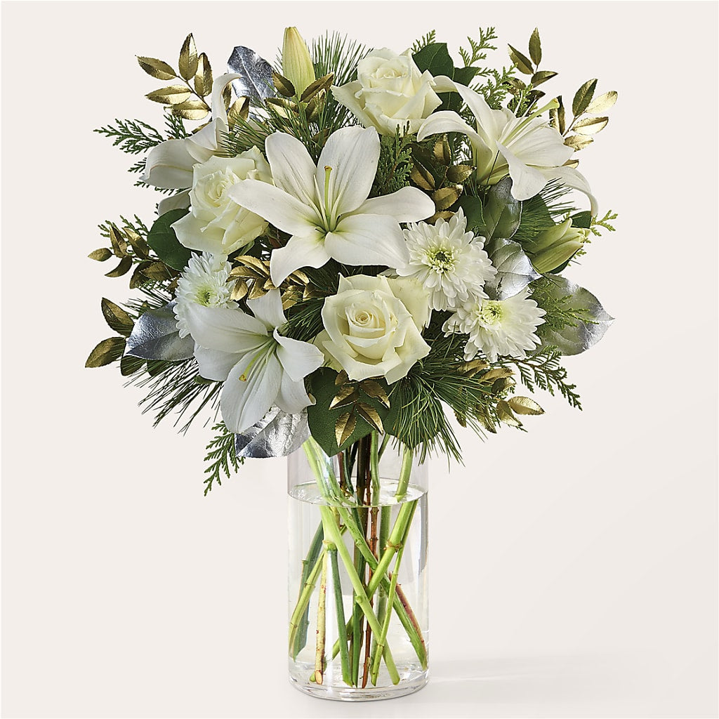 Wintry Mix Bouquet – LEE'S FLORIST & GREENHOUSE, Center Line MI