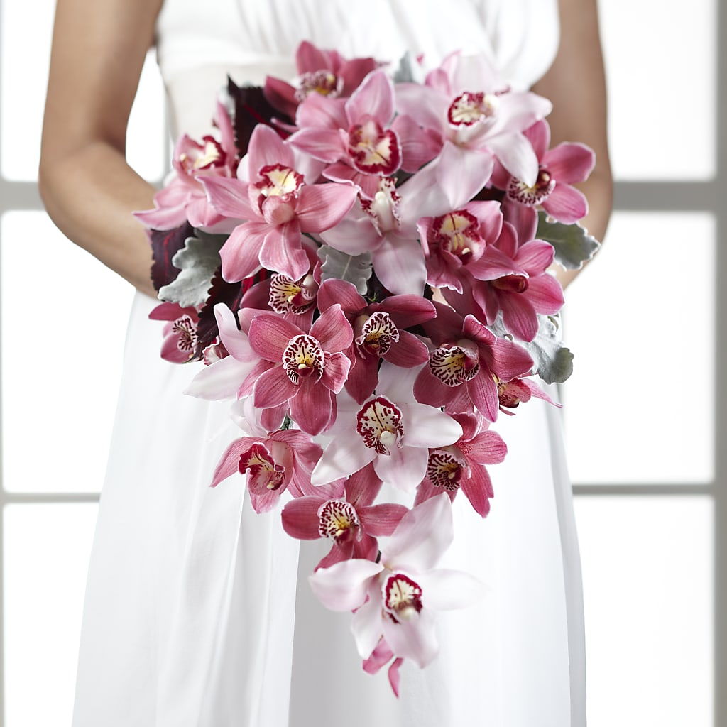 Pink Mink Bouquet – LEE'S FLORIST & GREENHOUSE, Center Line MI