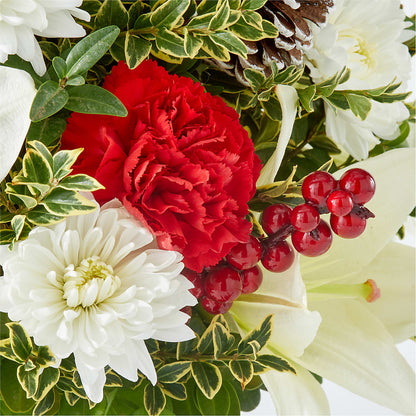 Festive Moments Tree – LEE'S FLORIST & GREENHOUSE, Center Line MI