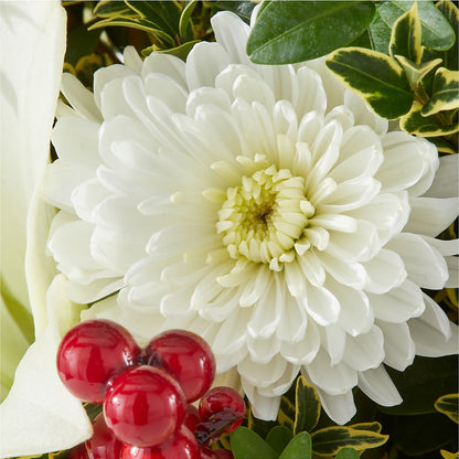 Festive Moments Tree – LEE'S FLORIST & GREENHOUSE, Center Line MI