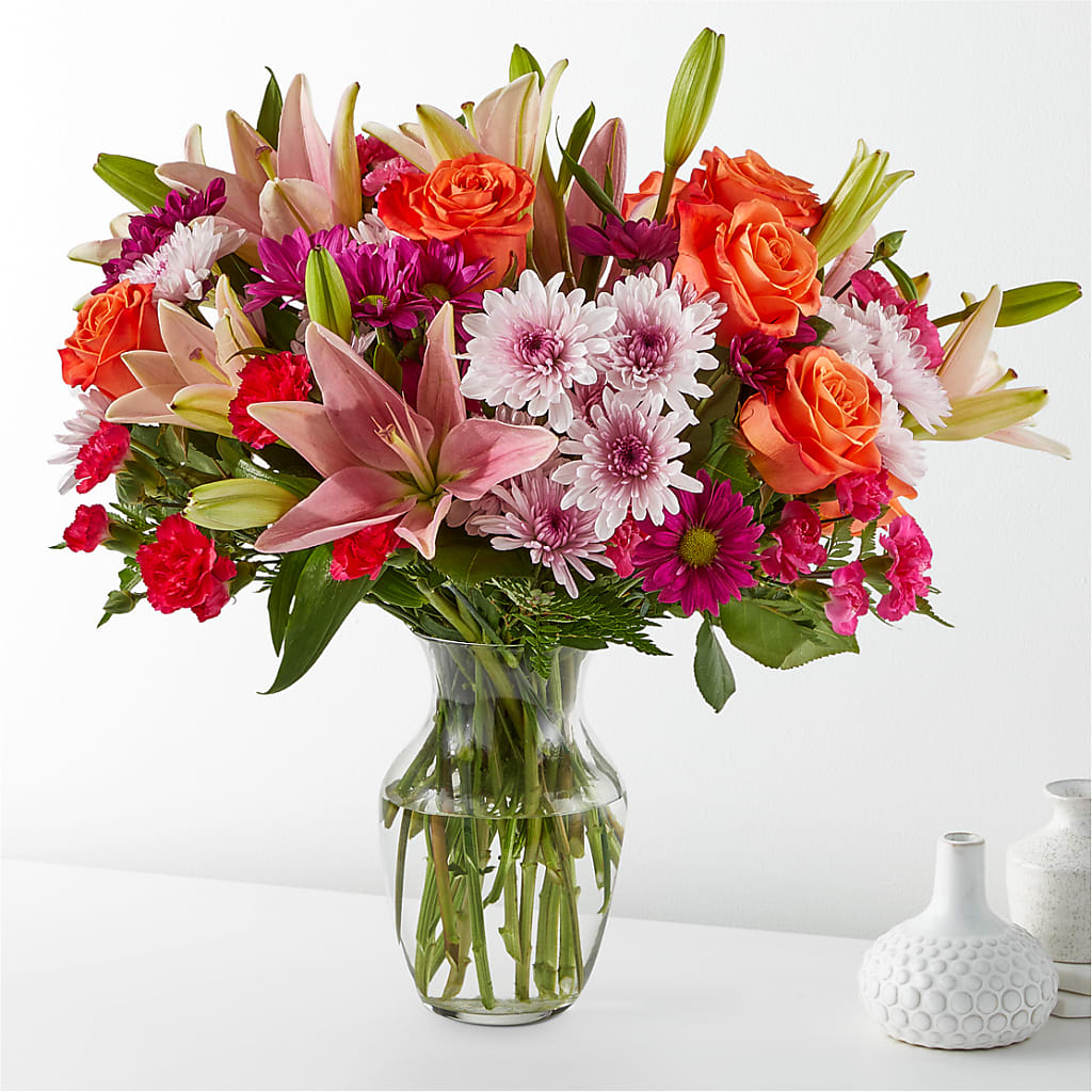 Light of My Life Bouquet – LEE'S FLORIST & GREENHOUSE, Center Line MI