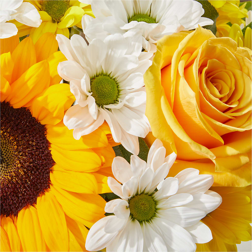 Be Happy Bouquet – LEE'S FLORIST & GREENHOUSE, Center Line MI