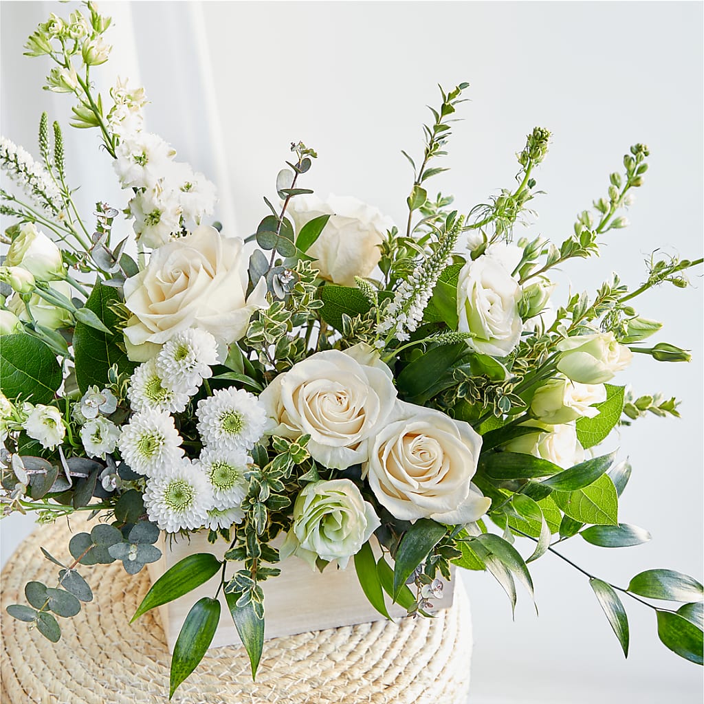 Cashmere Bouquet – LEE'S FLORIST & GREENHOUSE, Center Line MI