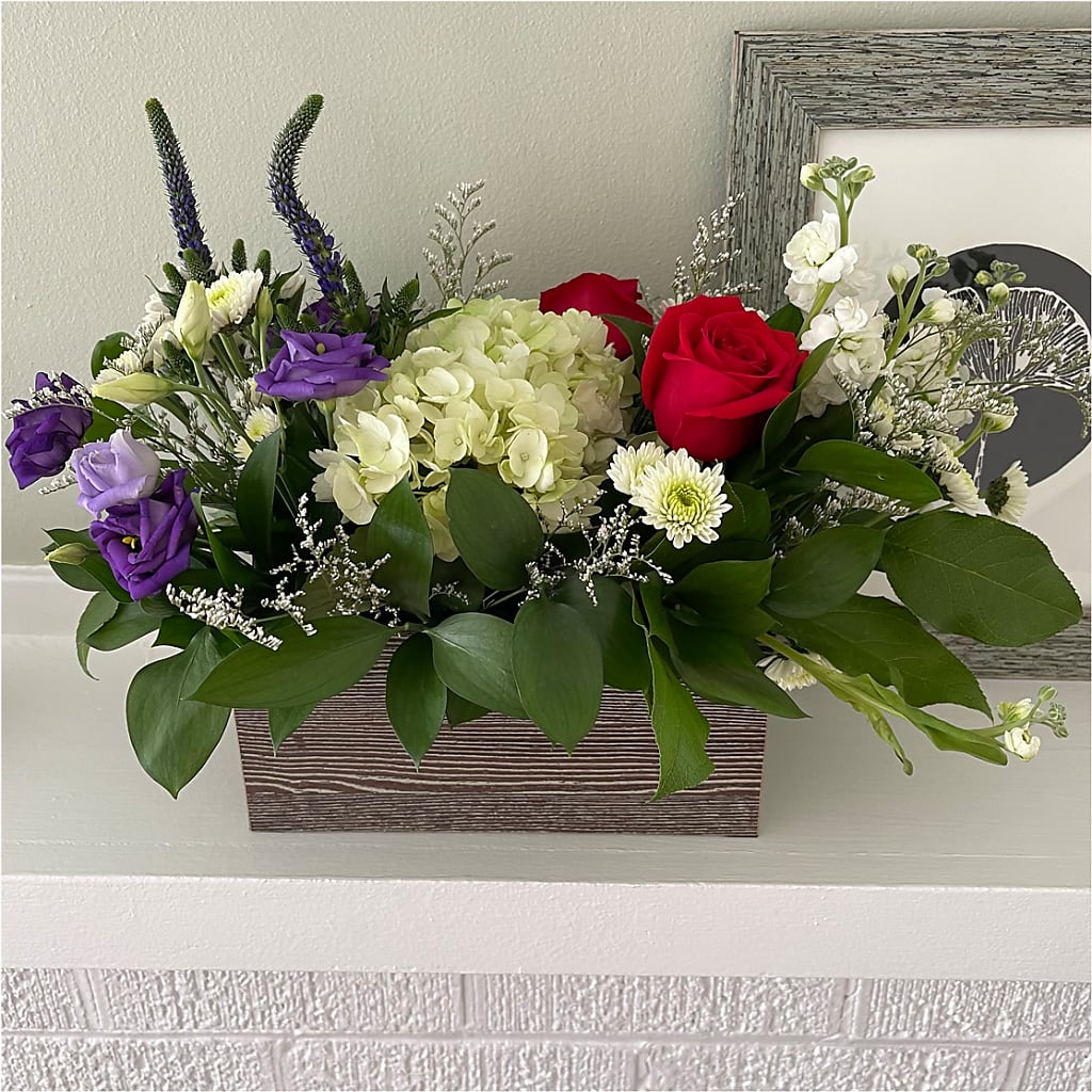 Sweet Magnolia Bouquet – LEE'S FLORIST & GREENHOUSE, Center Line MI