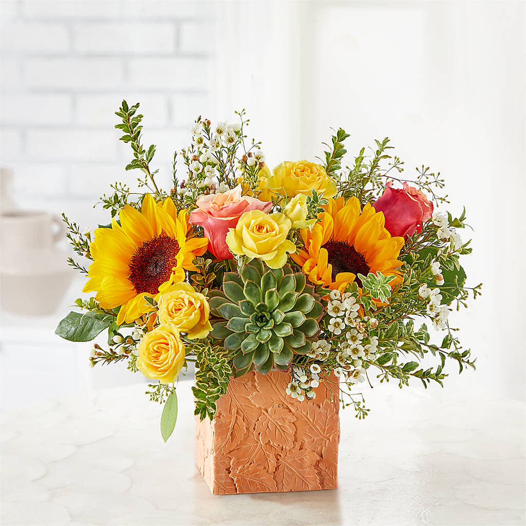 Sunflower Season Bouquet – LEE'S FLORIST & GREENHOUSE, Center Line MI