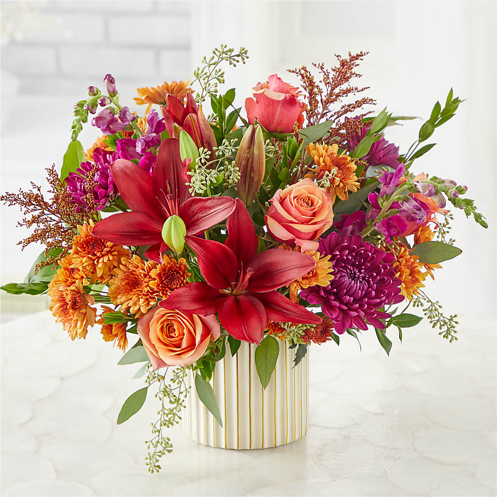 Burgundy Landscape Bouquet – LEE'S FLORIST & GREENHOUSE, Center Line MI
