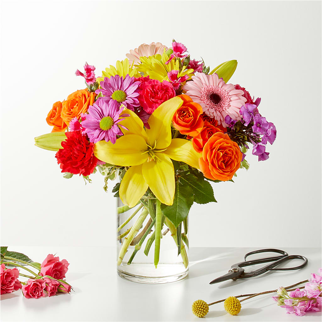 Cue the Confetti - A Florist Original – LEE'S FLORIST & GREENHOUSE, Center Line MI
