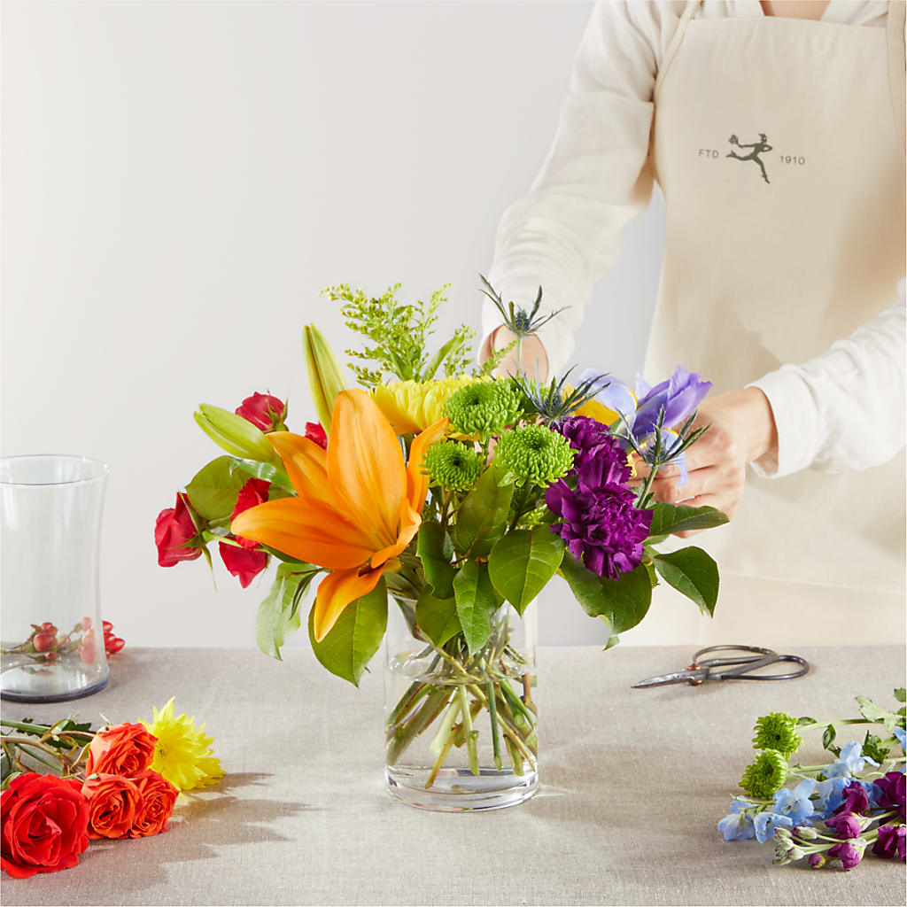 Summer Spectra - A Florist Original – LEE'S FLORIST & GREENHOUSE, Center Line MI