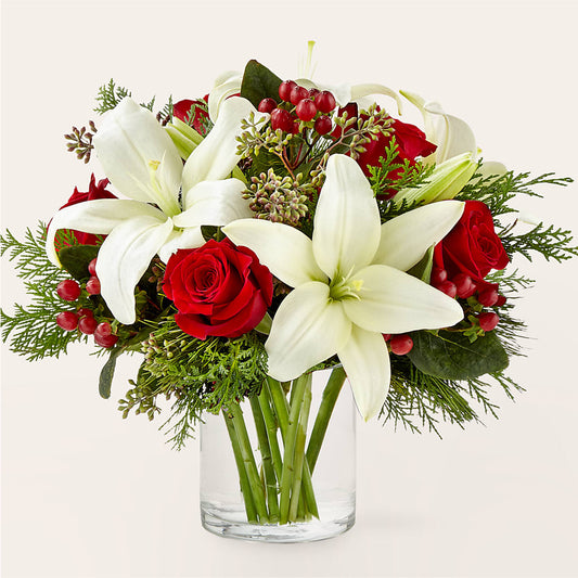 Glittering Lights Bouquet – LEE'S FLORIST & GREENHOUSE, Center Line MI