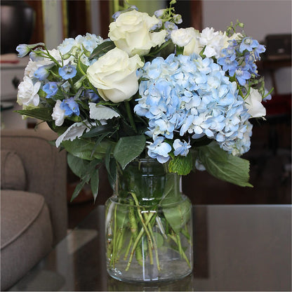 Clear Skies Bouquet – LEE'S FLORIST & GREENHOUSE, Center Line MI