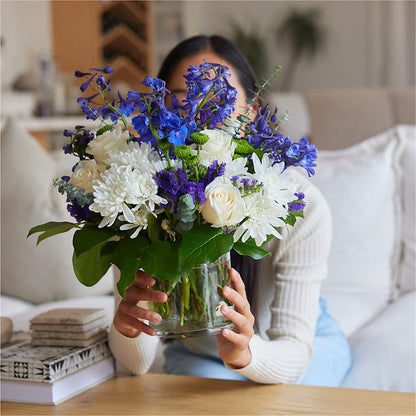 Cerulean Waves Bouquet – LEE'S FLORIST & GREENHOUSE, Center Line MI
