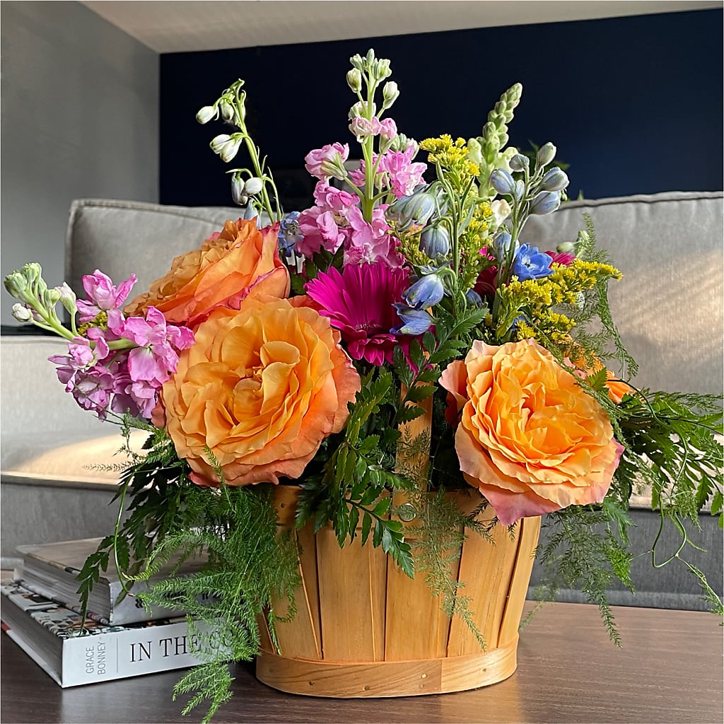 Garden of Life Basket – LEE'S FLORIST & GREENHOUSE, Center Line MI