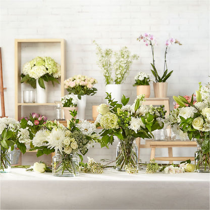 Classic Ivory – A Florist Original – LEE'S FLORIST & GREENHOUSE, Center Line MI